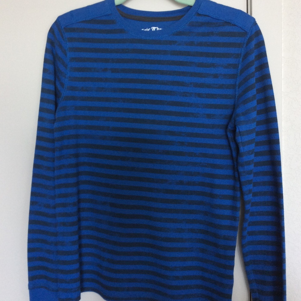 Unisex long sleeve shirt